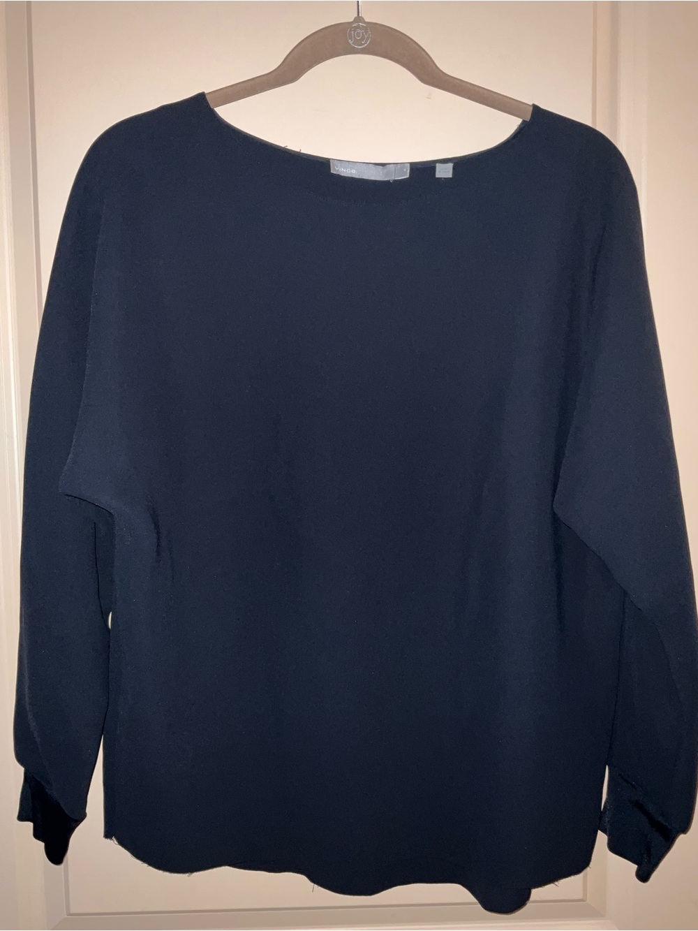 VINCE Midnight Navy Size XS Crepe Top Blouse Dolman Sleeve Elastic Cuff